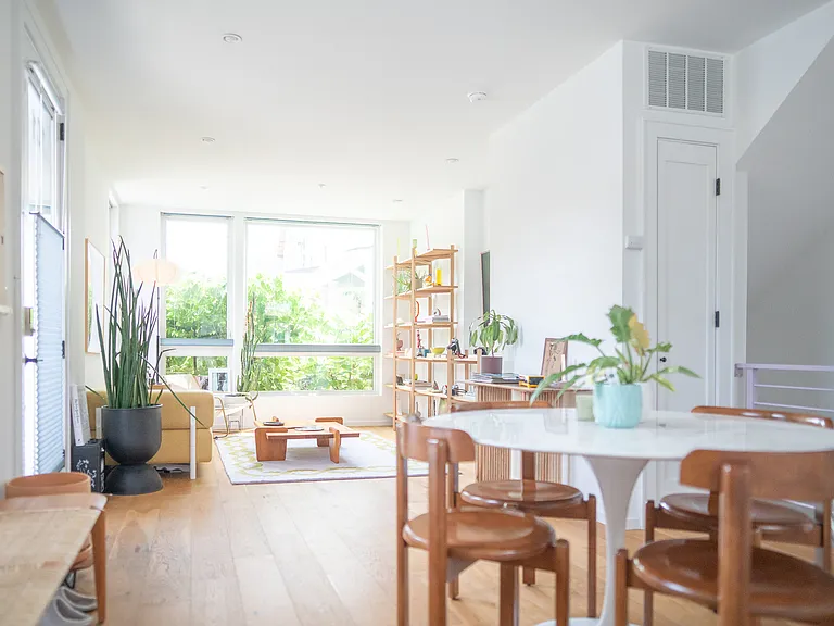 1201 Kearny St NE #101 — Photo 10