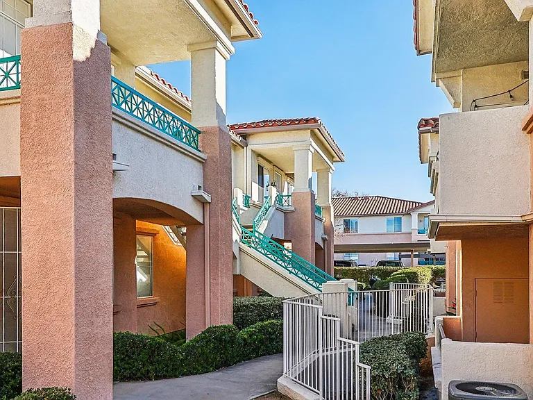 11410 Via Rancho San Diego #38-EL — Photo 16