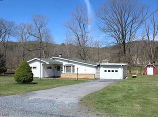 397 Cove St, Everett, PA 15537