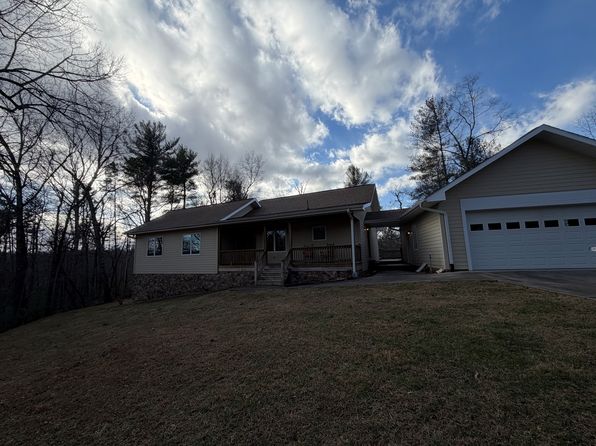 (undisclosed Address)