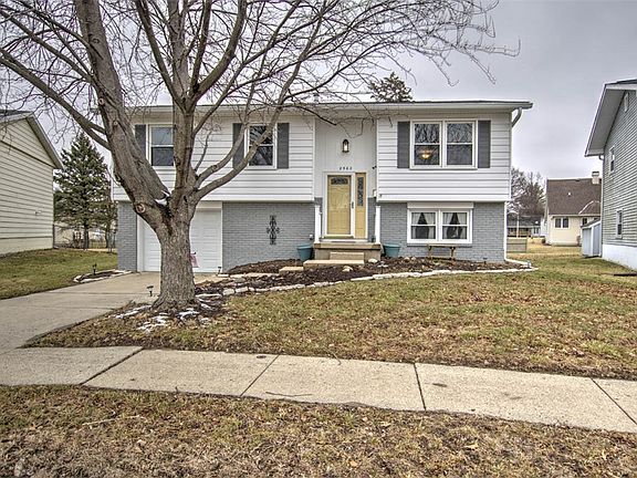 3rd image of 2562 Redlich Ct