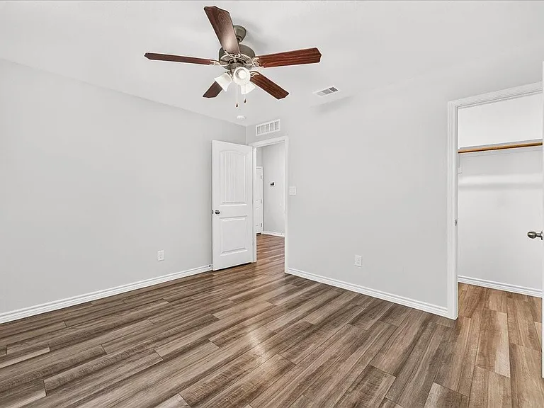 7826 Bullrider Dr — Photo 27