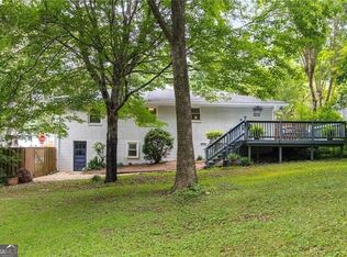 1060 Pinedale Dr SE, Smyrna, GA