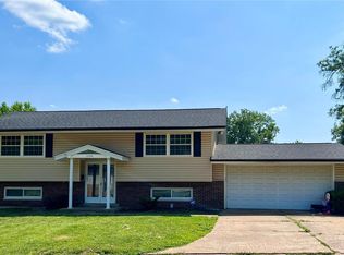1204 Alexander Dr, Festus, MO