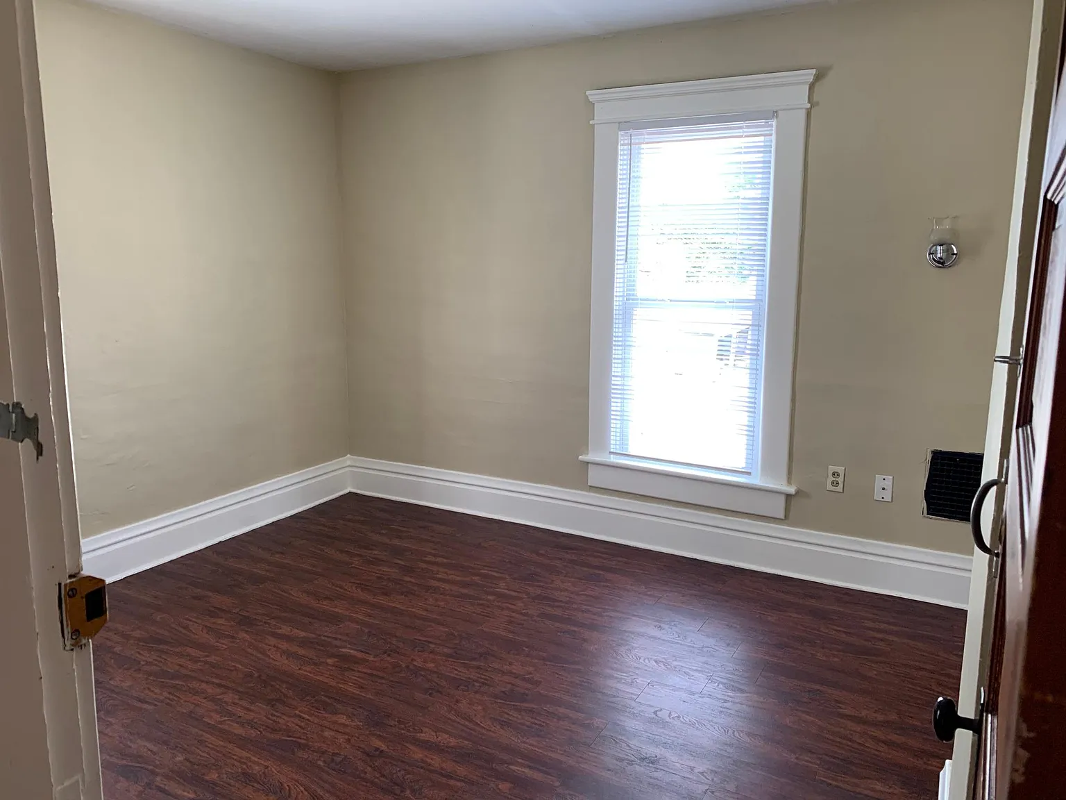 4 bed, 1747 sqft, $2,600 — Photo 4
