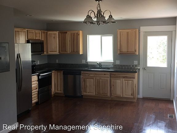 2nd image of 105 Belmont Ave #1