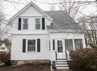 81 Plymouth St, Abington, MA 02351