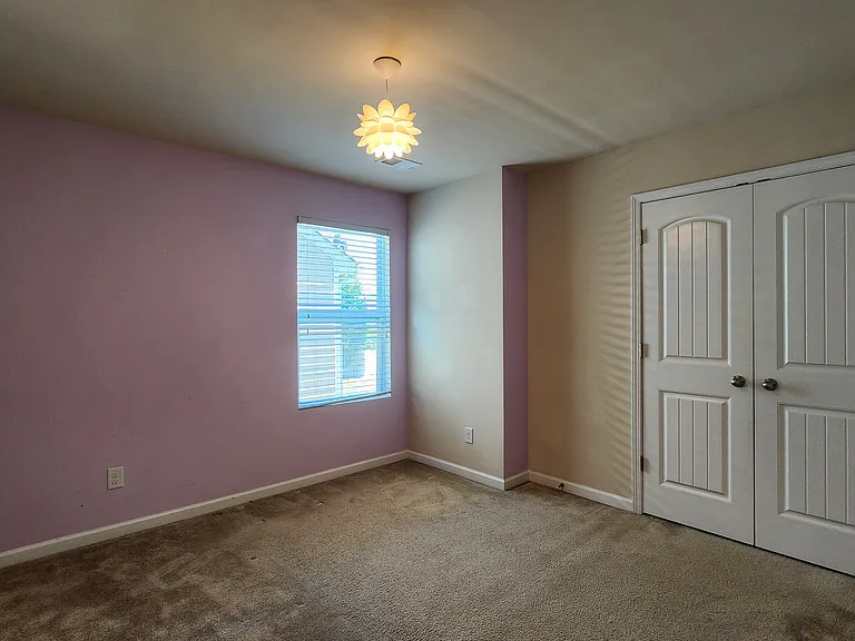 508 Knothole Ln — Photo 13