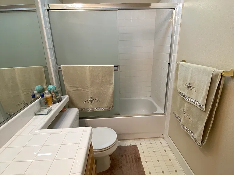 1160 Eagle Cliff Ct — Photo 7