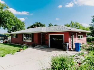 1801 W 26th St, Sioux Falls, SD 57105