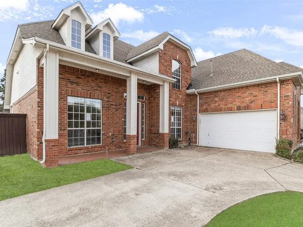 2622 Westwind Dr, Corinth, TX 76210