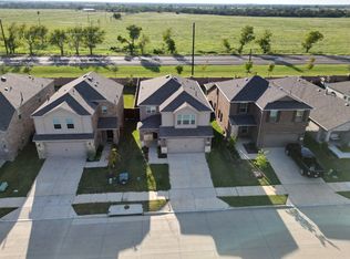 7009 Adderly Rd, Pilot Point, TX 76258