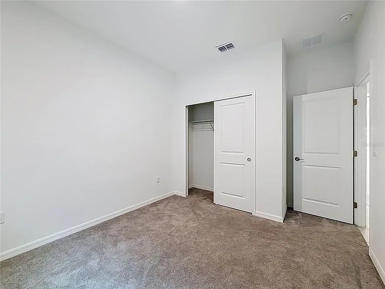 418 Quayside Ave — Photo 25