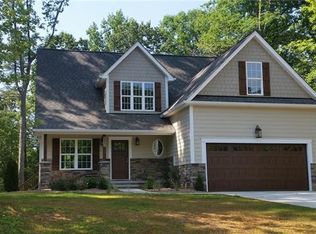 2346 Bethshire Ln, Denver, NC 28037