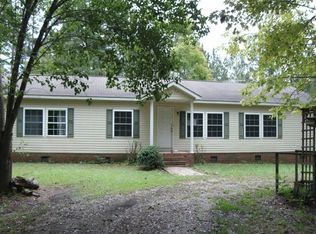 118 Red Holly Dr, Sanford, NC 27330