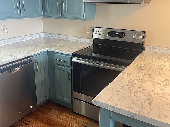 4th image of 844 State St #35