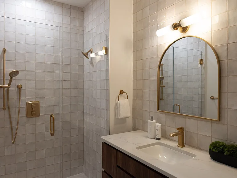 100 E Putnam Ave #301 — Photo 8