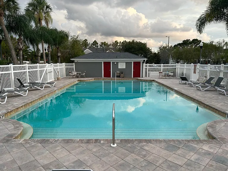250 Countryside Key Blvd — Photo 21