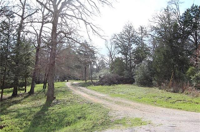 1st image of 157 Lake View Dr