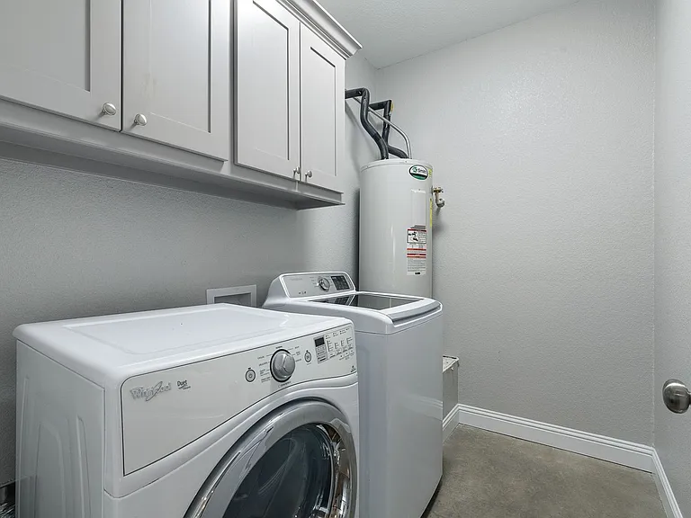 2832 Forest Park Blvd — Photo 6
