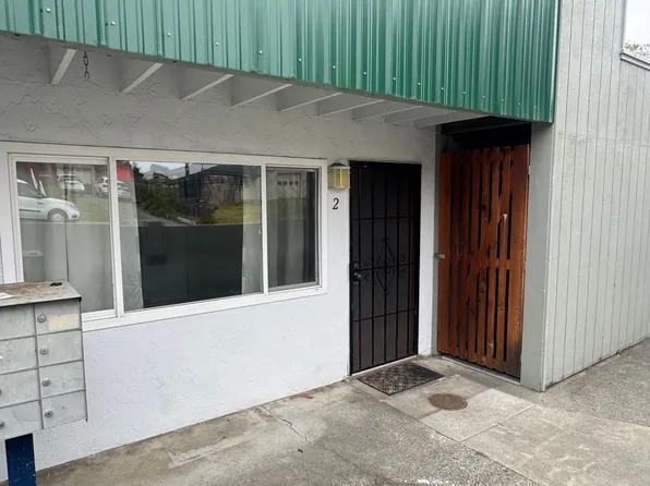 2304 Union ST, 2304 Union St APT 2, Eureka, CA 95501