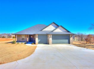 11660 White Tail Ct, Guthrie, OK 73044