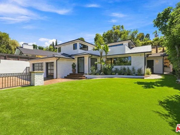 4949 Bilmoor Ave, Tarzana, CA 91356
