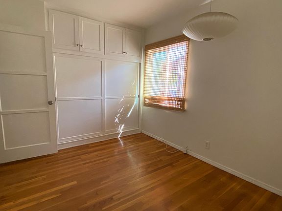 5th image of 5838 Jamieson Ave