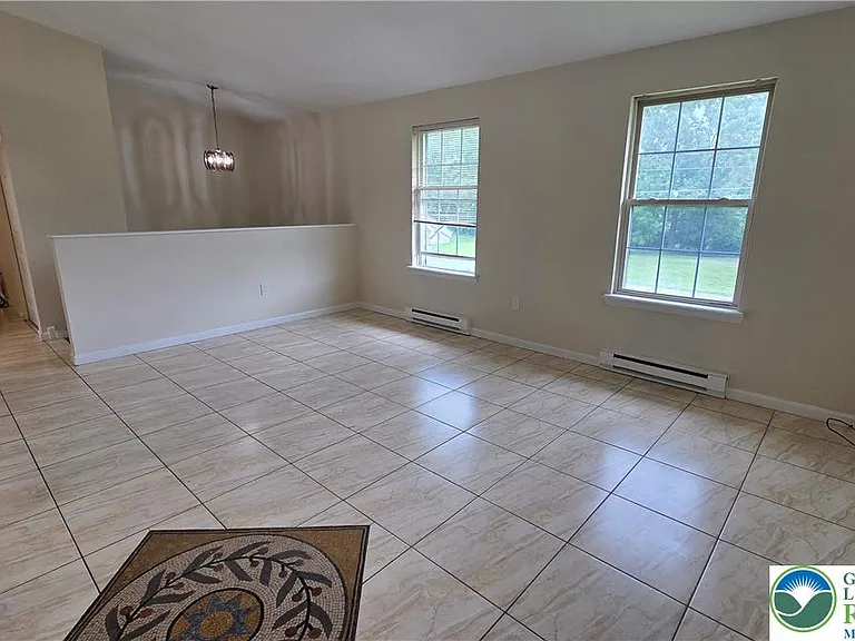 481 Savage Rd — Photo 4