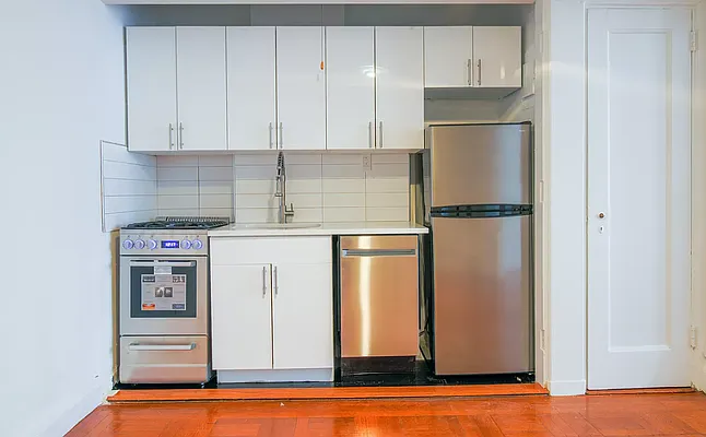 Rented by Platinum Properties | media 16