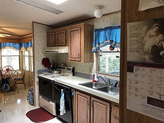5th image of 16614 Daeza Dr #2033