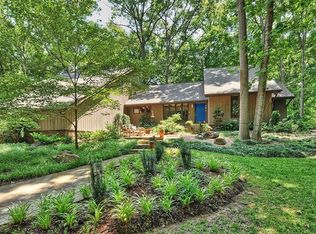 5518 Lancelot Dr, Charlotte, NC 28270