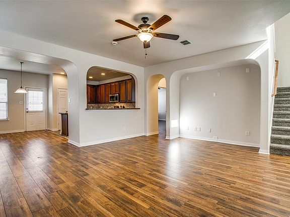 4th image of 2709 Waterdance Dr