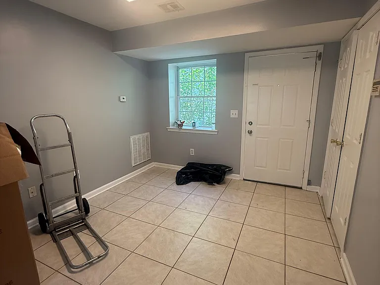 95 Wainwright St #1G — Photo 5