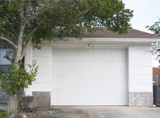 1300 Excalibur St, Holiday, FL 34690