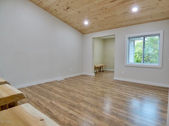 3rd image of 1624 1st St E