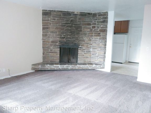 2nd image of 486 Buckeye St APT 8