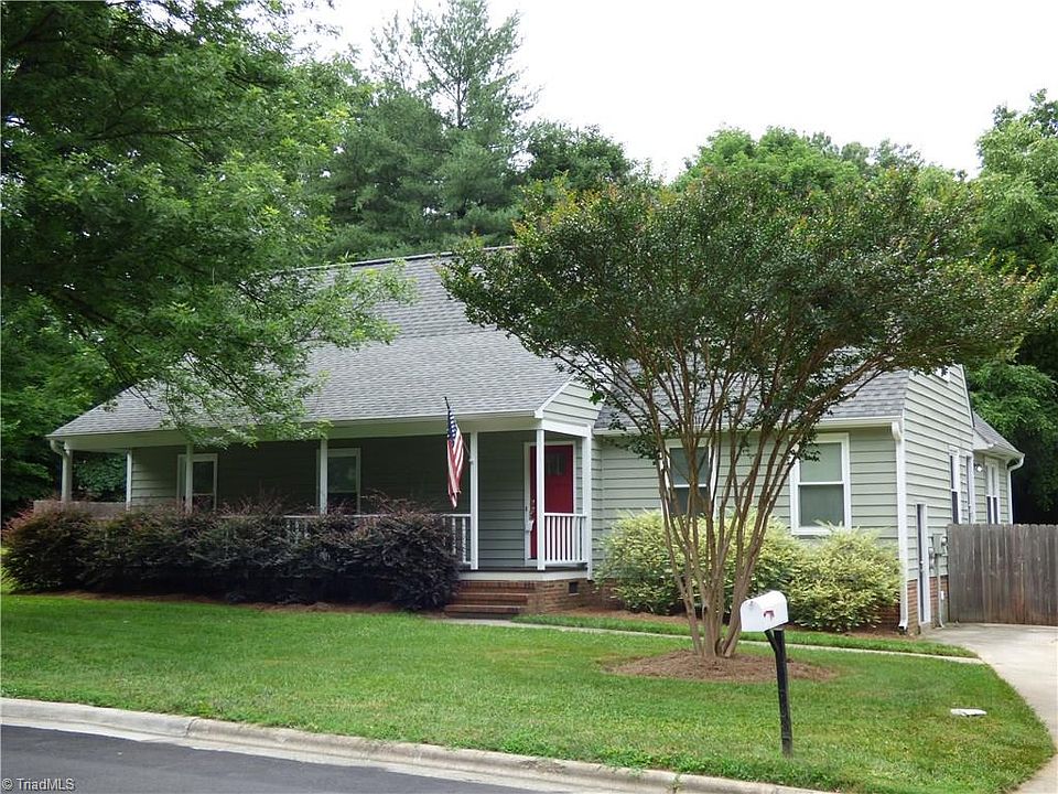 1st image of 4401 Forest Walk Dr