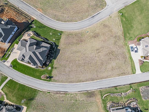 7th image of this home