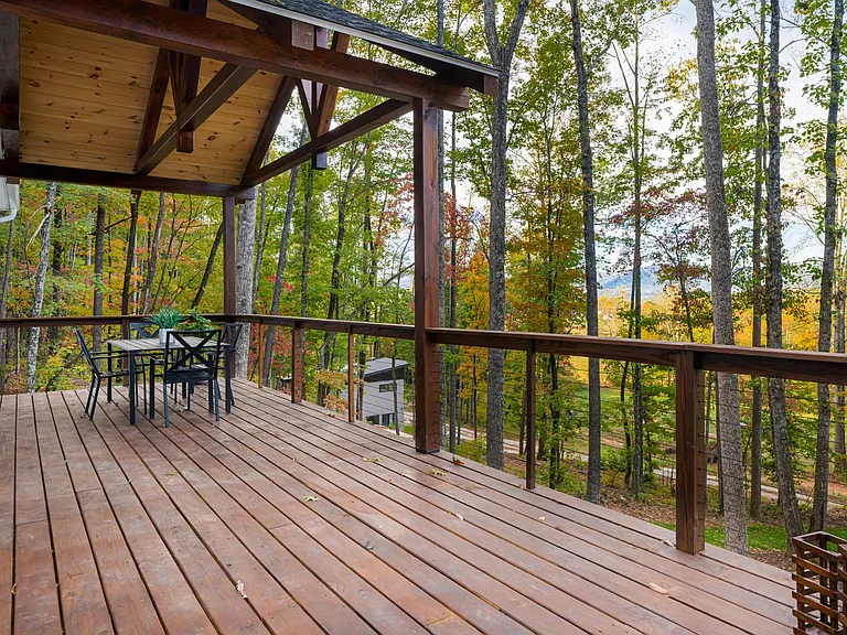 1487 Golf Course Rd — Photo 43