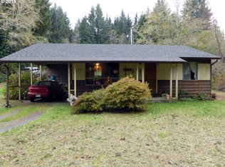85712 Cherry St, Florence, OR 97439
