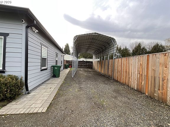 4th image of 1310 Gales Creek Rd