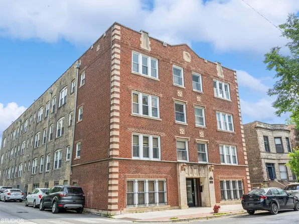 1050 W Dakin St APT 3A, Chicago, IL 60613