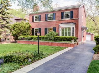 1255 Ash St, Winnetka, IL 60093