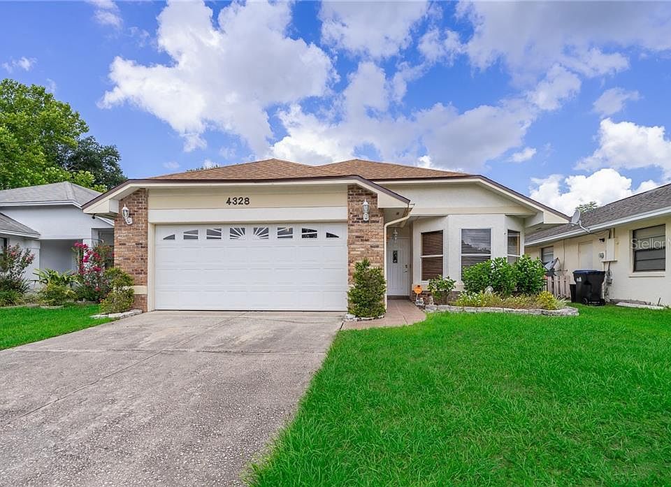 1st image of 4328 Sandhurst Dr