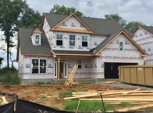 5308 Starnes Dr, Murfreesboro, TN 37128