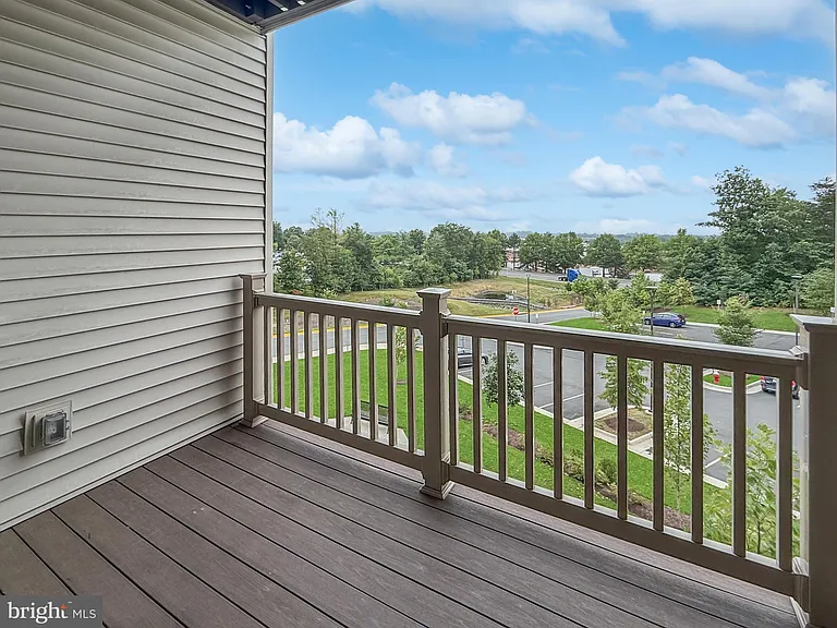 46270 Mount Allen Ter #202 — Photo 15
