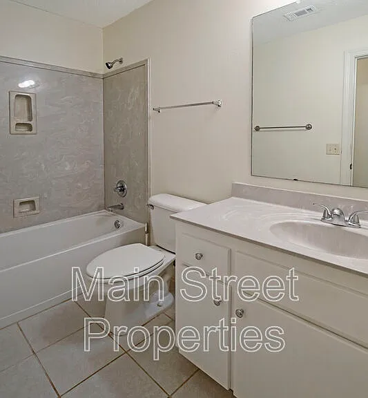 1301 Elliott St — Photo 15