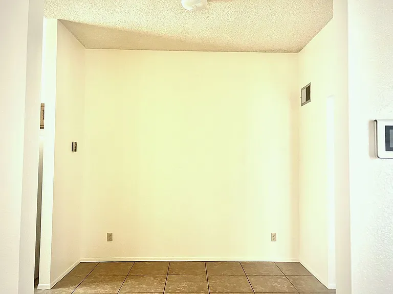 5111 Paseo Las Palmas — Photo 6
