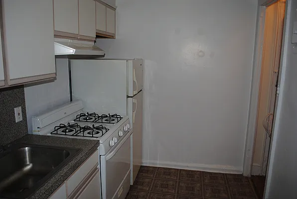 Rented by Bridgeview Realty | media 8